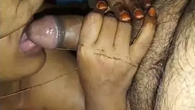 jaipur bhabi sensually sucks gets fucked in doggy hubby says chuttad faila apna