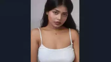 Desi Sexy Girl Playing With Her Boobs Part 2