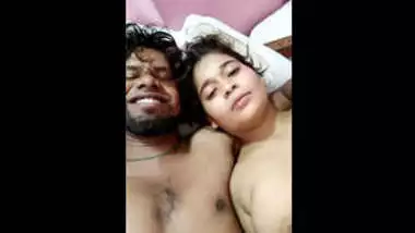 Desi beautiful bf and gf duo fun with pussy and boob