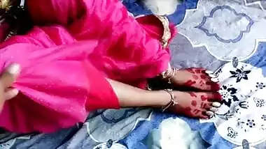 Indian Desi Footjob And Hardcore Sex In Saree Clear Hindi Voice