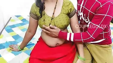 Komal Aunty Pados Ke Bittu Se Chud Rahi Thi