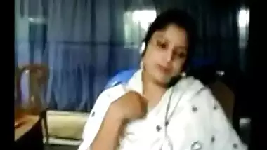 Amateur Bengali girl live sex chat exposure