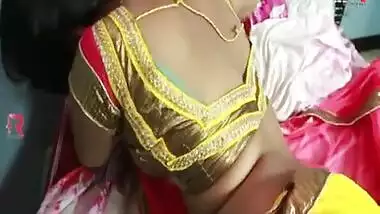 Young Yellow Saree Aunty The Hot Indian Babe