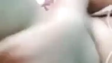 Dehati girl pussy fingering viral video call sex