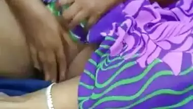 desi sexy gf showing boobs and pussy