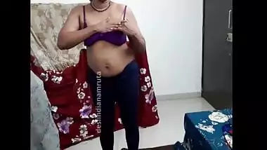 Indian Desi Bhabhi Exposed herself In front of Adult / Blue Film Producer for getting a chance -With Cute Pussy, Boobs, Ass & Fingering