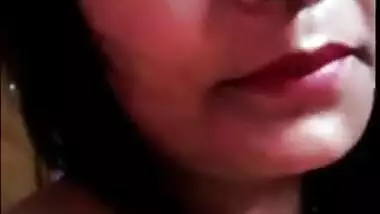 Naughty hot boob show of a hawt Bhabhi