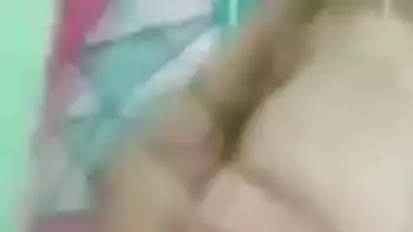 Sexy Bhabhi Shows Her Boobs On Vc Part 1