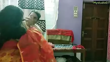 Indian Hot Bhabhi XXX sex with Innocent Boy! With Clear Audio