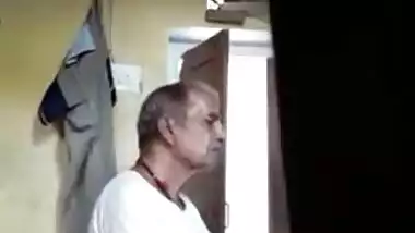 Desi old man romance with young girl