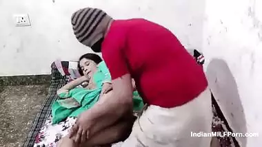Indian Wife Taking Big Meaty Cock Inside Mouth Swallow Cum - Desi Sex
