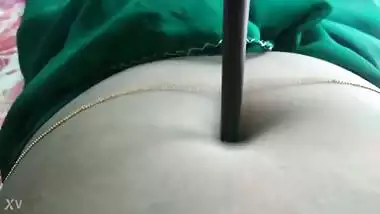 Desi Navel