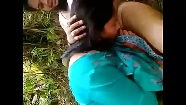 Indian desi couple fucking outdoor