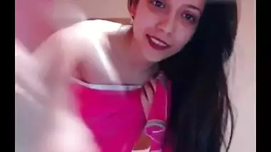 Indian Webcam Girl In Saree Showing Her Tits