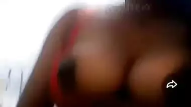 Bengali Bhabhi fingering pussy on live cam sex show