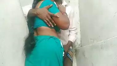 desi village aunty pussy eating with boy friend