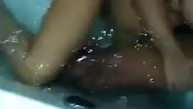 Indian female doesn't hide her XXX body caressing sex beau in bathtub
