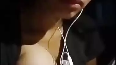 Indian Tiktoker girl showing boobs to her lover
