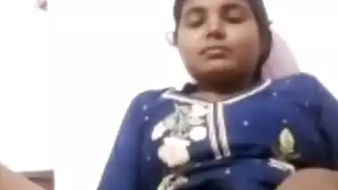 Indian Horny Girl Nude Video Call Leaked Part 2