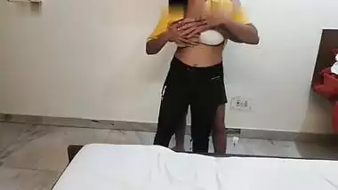 Punjabi xxx video of big boob girl fucking in a hotel room