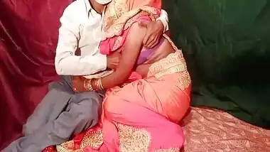 Desi Village Bhabhi Blowjob and Fucking