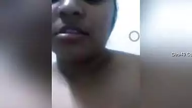 Desi Mallu Girl Showing Her Boobs And Pussy Fingering On Video Call Part1