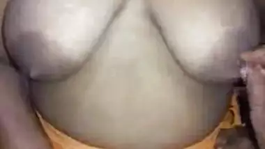 Bangladeshi pussy porn video for Bengali pussy lovers
