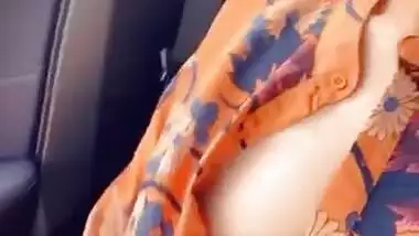 Pakistani car fingering sex