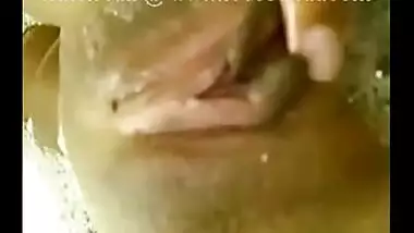 Desi hot Pussy Washing Video