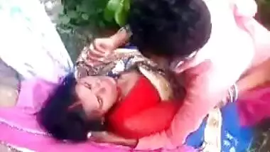 Indian teen fucking randi ourdoor video