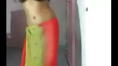 Mature Ahmedabad Mother i'd like to fuck Striping In Saree Will Make U Cum