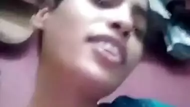 My Girlfriend Shows Her Boobs On Videocall. Very Horny Girls