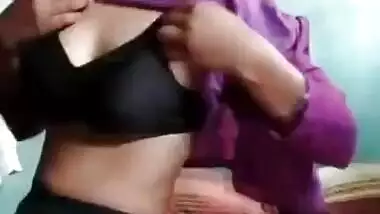 Desi cute bhabi big pussy