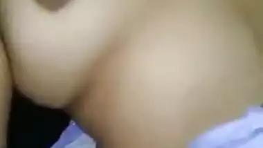 Bangladeshi GF Leaked 2 Clips Part 1