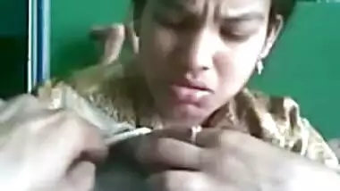 Cute Indian Teen Sucking Big Meaty Stiff Wood