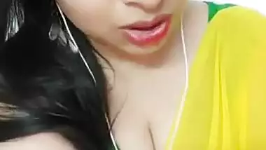 Desi Gorgeous Bhabi Hot Tango Live