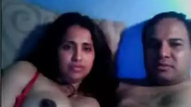 Indian couple on live sex cam show fucking hard...