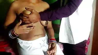 Doctor fucks patient girl's pussy in hindi voice