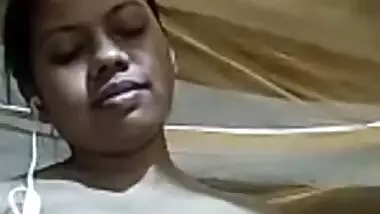 Dehati sexy boob show selfie MMS video