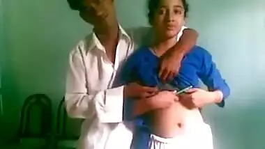 Indian Bihari Patna college desi girl give blowjob to big lund