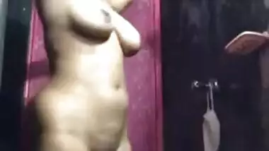 Bangladeshi Bigboob Sexy Girl Fannatul Bathing Video New Leak