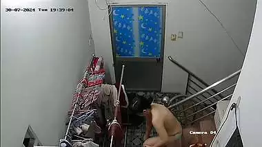 Hindi xxx mom dress change to nude caught by son