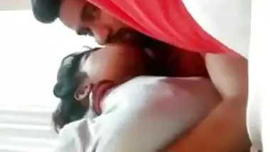 Waaah Supr hoot Very very HUge Boooooby Beauty aunty with yngr devr VIDEO-1