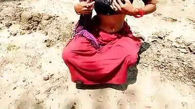 Horny Orissa Maid Teases Owner With Ass Gets Fucked Hard