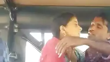 Desi lover nice fucking on bus