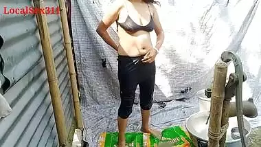 Desi Wife Bathroom Sex In Outdoor (official Video By Localsex311)