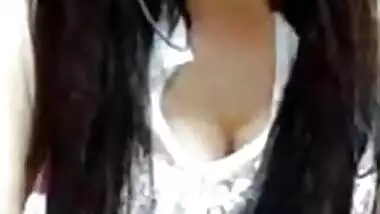 Awesome Desi schoolgirl shows XXX tits and fingers her cunt online
