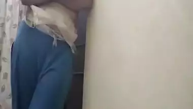 Desi Wife Showing Boobs & Pussy