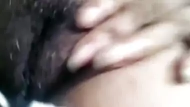 Indian Sexy Wife Showing Boobs And Masturbating