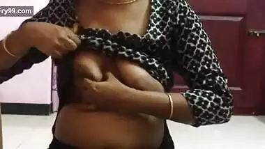 Desi Wife Playing With Tits